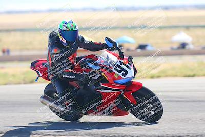 media/Oct-14-2023-TrackXperience (Sat) [[0517685739]]/Level 3/session 5 turn 12/